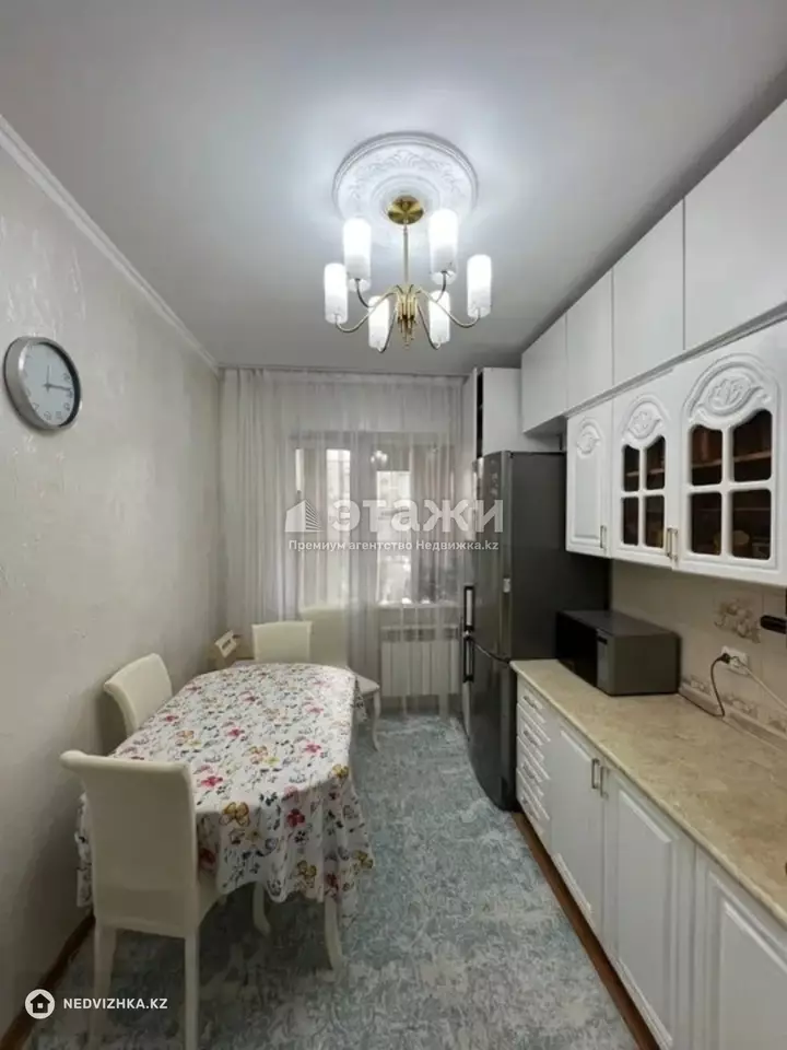64 м², 3-комнатная квартира, этаж 4 из 5, 64 м², изображение - 1
