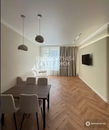 2-комнатная квартира, этаж 7 из 21, 55 м², на длительный срок
