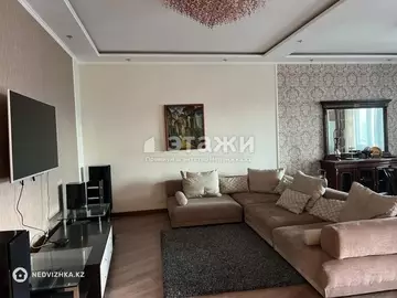 2-комнатная квартира, этаж 9 из 19, 100 м², на длительный срок
