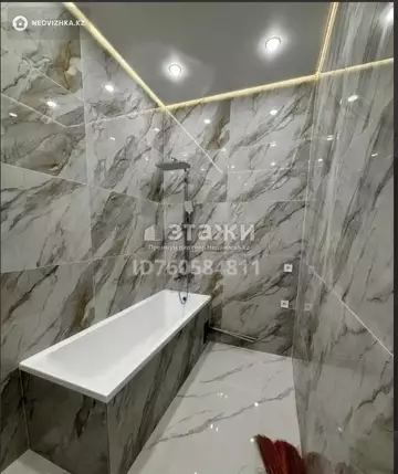 1-комнатная квартира, этаж 12 из 17, 38 м²