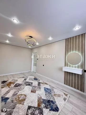 2-комнатная квартира, этаж 5 из 9, 53 м²