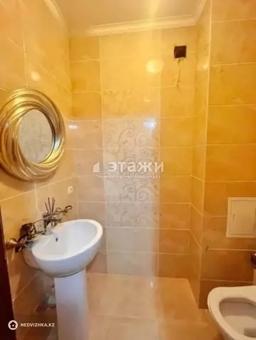 3-комнатная квартира, этаж 12 из 14, 94 м²