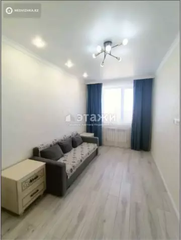 2-комнатная квартира, этаж 4 из 10, 49 м², на длительный срок