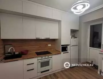 2-комнатная квартира, этаж 8 из 10, 69 м²