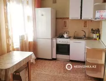 1-комнатная квартира, этаж 2 из 4, 32 м²