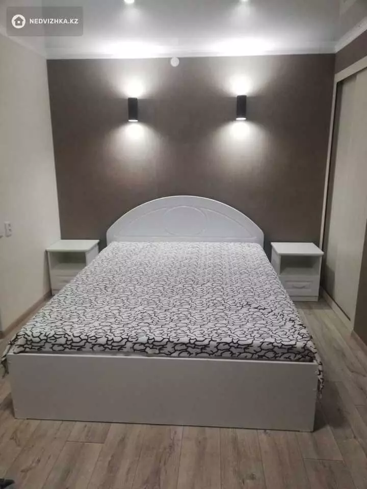 32 м², 1-комнатная квартира, этаж 3 из 4, 32 м², по часам, изображение - 1