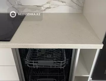 2-комнатная квартира, этаж 5 из 13, 68 м²