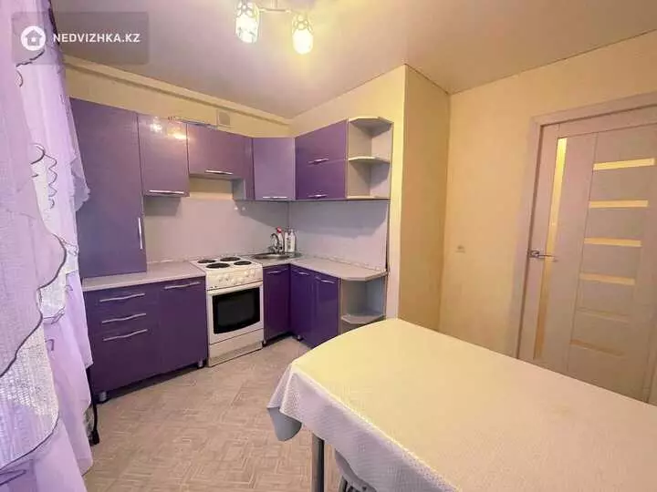 52 м², 2-комнатная квартира, этаж 3 из 5, 52 м², изображение - 1