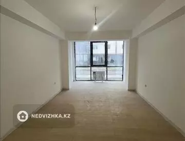 3-комнатная квартира, этаж 1 из 5, 75 м²