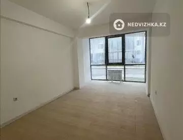 3-комнатная квартира, этаж 1 из 5, 75 м²