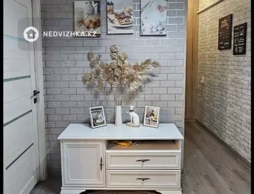 3-комнатная квартира, этаж 5 из 5, 64 м²