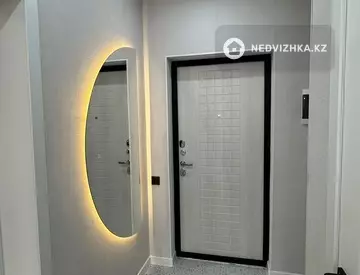 1-комнатная квартира, этаж 9 из 9, 43 м²