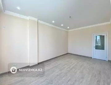 4-комнатная квартира, этаж 12 из 13, 125 м²