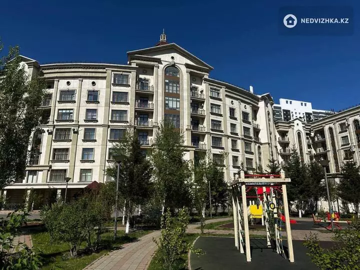 121.6 м², 3-комнатная квартира, этаж 3 из 8, 122 м², изображение - 1