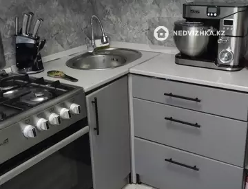 2-комнатная квартира, этаж 3 из 5, 44 м²