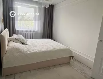 3-комнатная квартира, этаж 4 из 4, 58 м²