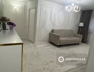 3-комнатная квартира, этаж 4 из 4, 58 м²