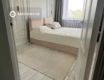 3-комнатная квартира, этаж 4 из 4, 58 м²