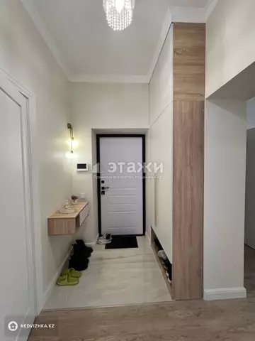 3-комнатная квартира, этаж 6 из 20, 82 м²