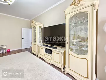 90.2 м², 2-комнатная квартира, этаж 9 из 17, 90 м², изображение - 2