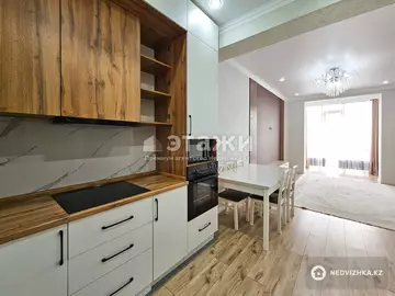 2-комнатная квартира, этаж 5 из 22, 60 м²