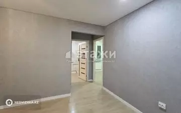 3-комнатная квартира, этаж 5 из 5, 56 м²