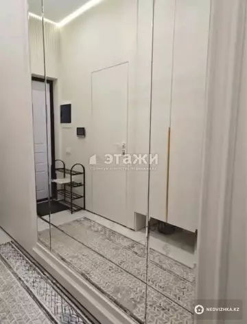 3-комнатная квартира, этаж 4 из 20, 65 м²