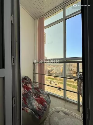 1-комнатная квартира, этаж 12 из 16, 37 м²