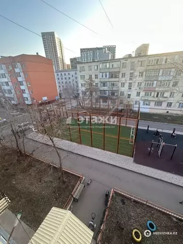 1-комнатная квартира, этаж 3 из 5, 25 м²