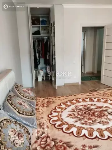 2-комнатная квартира, этаж 3 из 9, 73 м²
