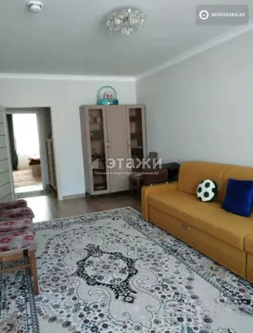 2-комнатная квартира, этаж 3 из 9, 73 м²