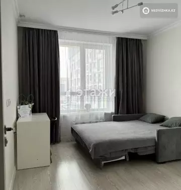 2-комнатная квартира, этаж 4 из 22, 62 м²