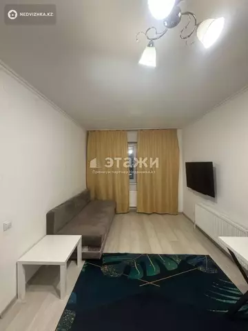 1-комнатная квартира, этаж 4 из 14, 39 м²