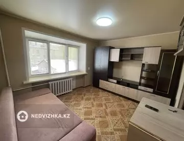 1-комнатная квартира, этаж 4 из 5, 18 м²