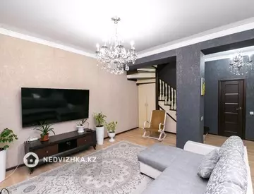 5-комнатный дом, 3 соток, 150 м²
