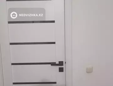 2-комнатная квартира, этаж 10 из 10, 58 м²