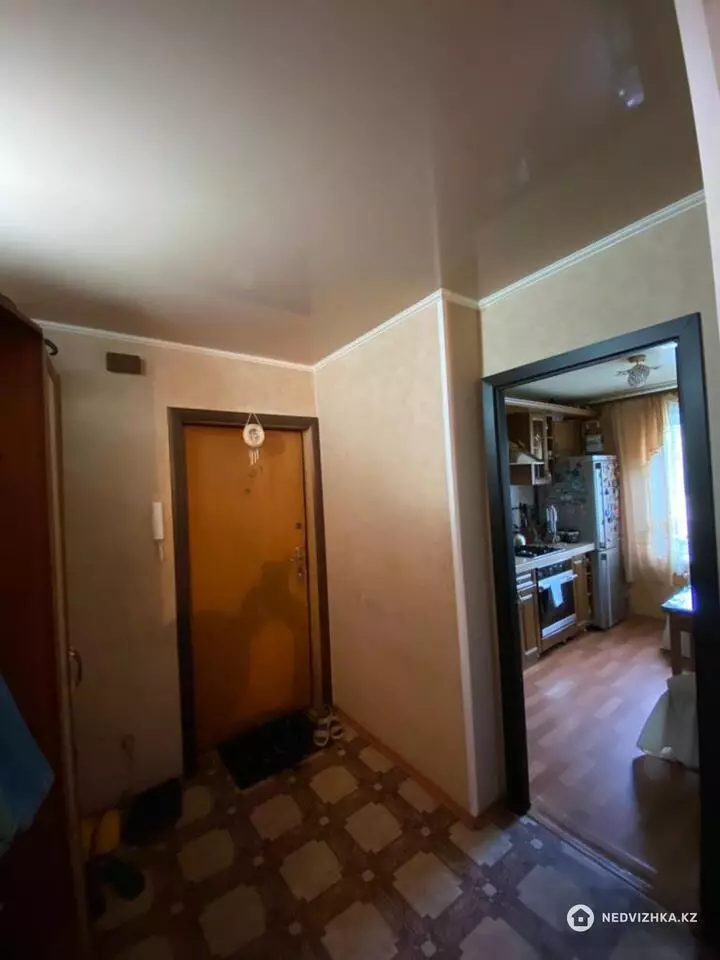 60 м², 3-комнатная квартира, этаж 1 из 5, 60 м², изображение - 1