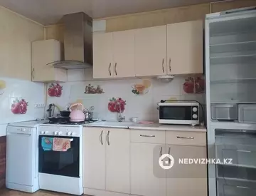 2-комнатный дом, 3 соток, 40 м², на длительный срок
