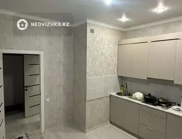 1-комнатная квартира, этаж 10 из 10, 39 м²