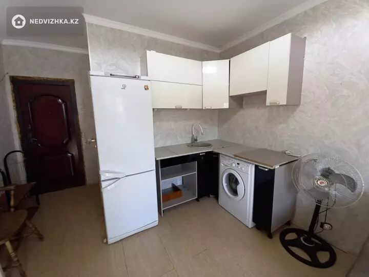 18.5 м², 1-комнатная квартира, этаж 3 из 3, 18 м², изображение - 1