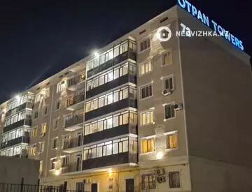 3-комнатная квартира, этаж 5 из 6, 90 м²