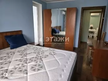 3-комнатная квартира, этаж 12 из 12, 70 м²