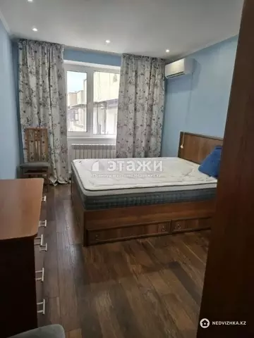 3-комнатная квартира, этаж 12 из 12, 70 м²
