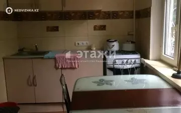 3-комнатная квартира, этаж 2 из 5, 55 м²