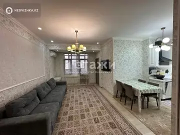 3-комнатная квартира, этаж 8 из 12, 70 м²