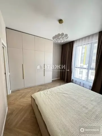 2-комнатная квартира, этаж 4 из 13, 62 м²