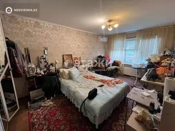 3-комнатная квартира, этаж 5 из 5, 63 м²