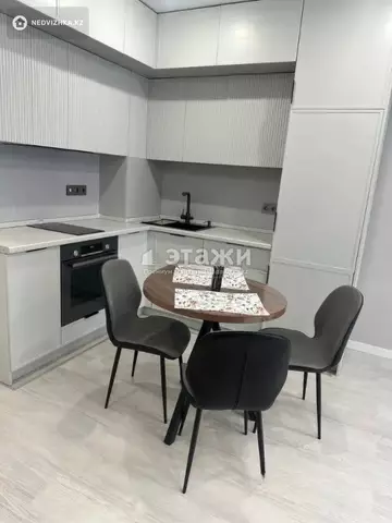 2-комнатная квартира, этаж 3 из 16, 56 м²
