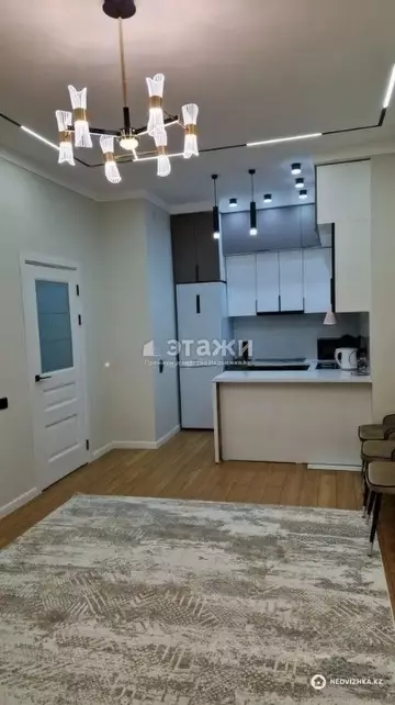 2-комнатная квартира, этаж 8 из 14, 45 м²