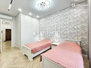 3-комнатная квартира, этаж 12 из 20, 94 м², на длительный срок